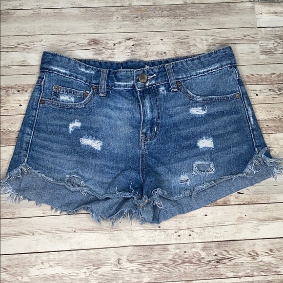 Free People Pants - Free People raw edge hem medium wash shorts - 26